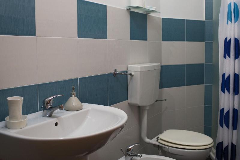 Area 12 Bb Bed and Breakfast Trapani Buitenkant foto