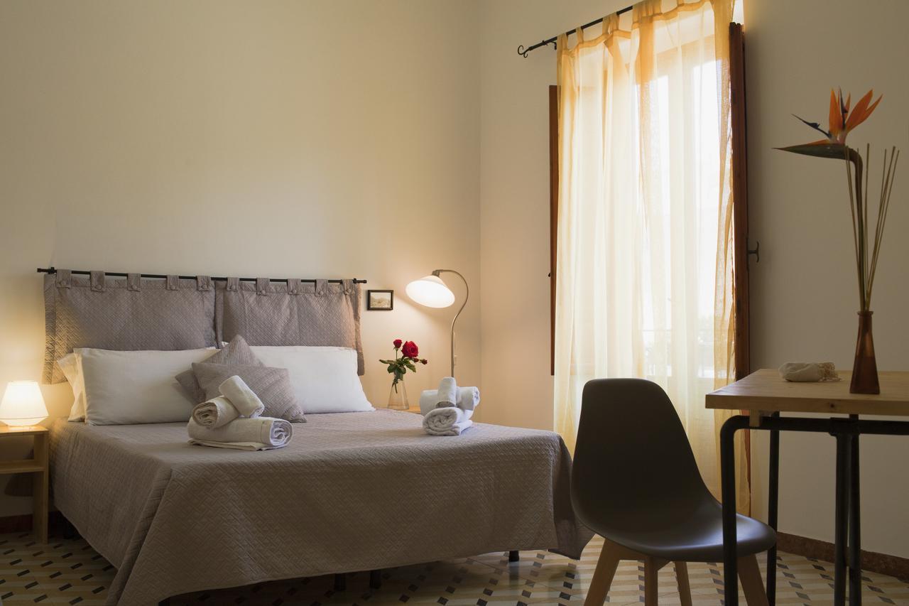 Area 12 Bb Bed and Breakfast Trapani Buitenkant foto