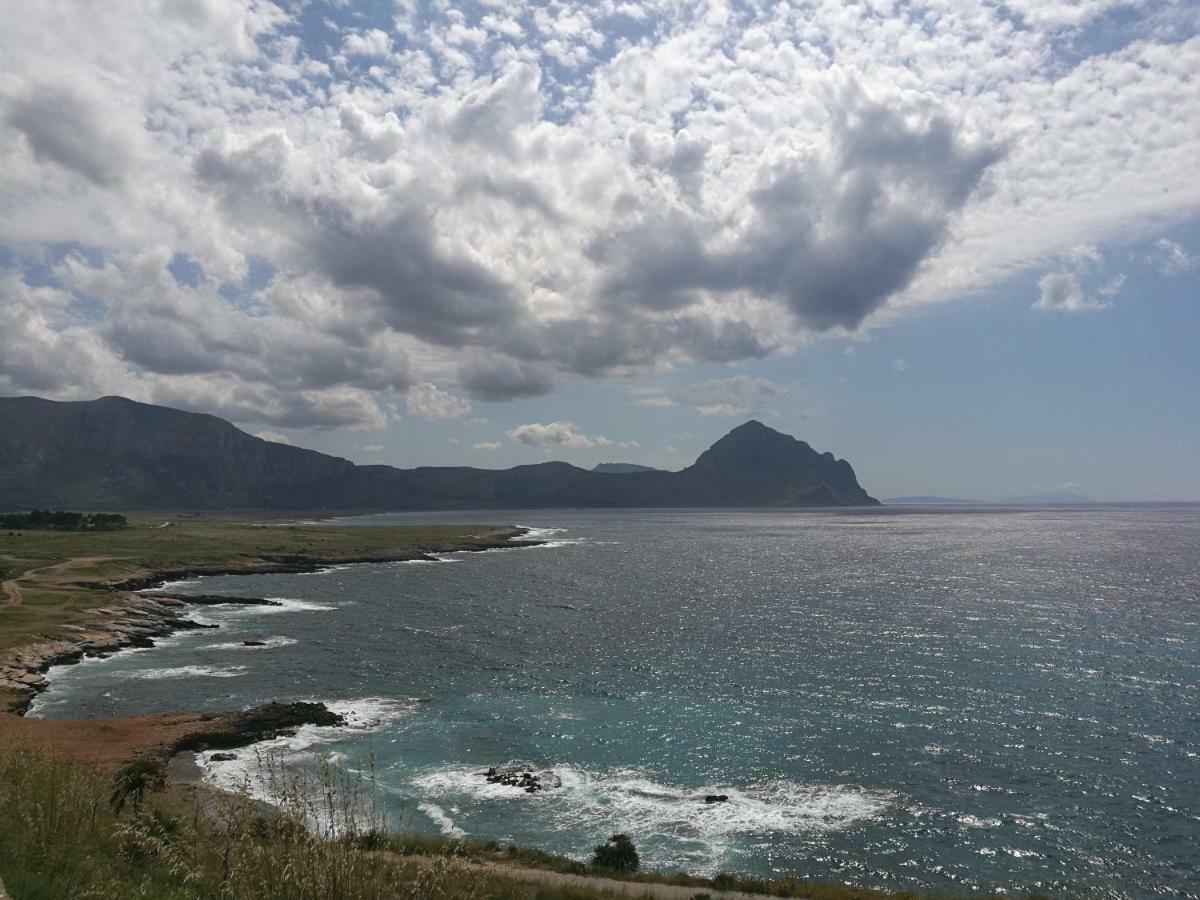 Area 12 Bb Bed and Breakfast Trapani Buitenkant foto